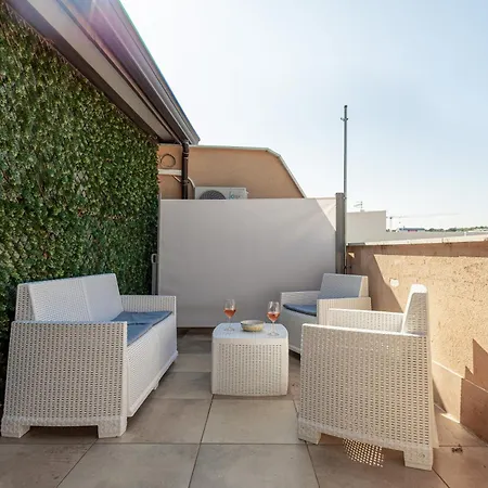 Apartament Corallo Arancio By Dimora Hub *